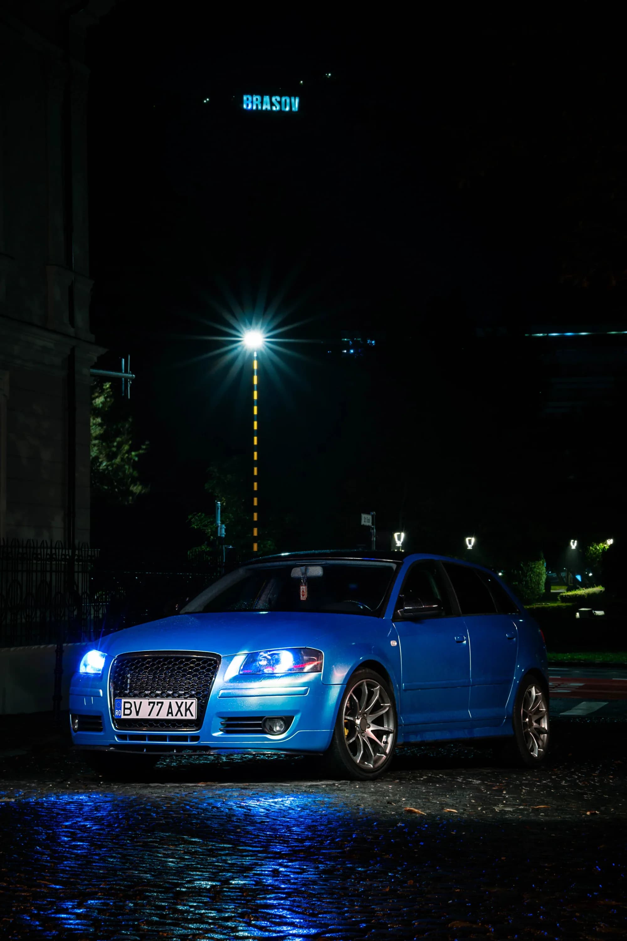 Audi A3 nocturn iluminat fotograf auto sedinta foto masini Brasov Crudu Alexandru CA Photography