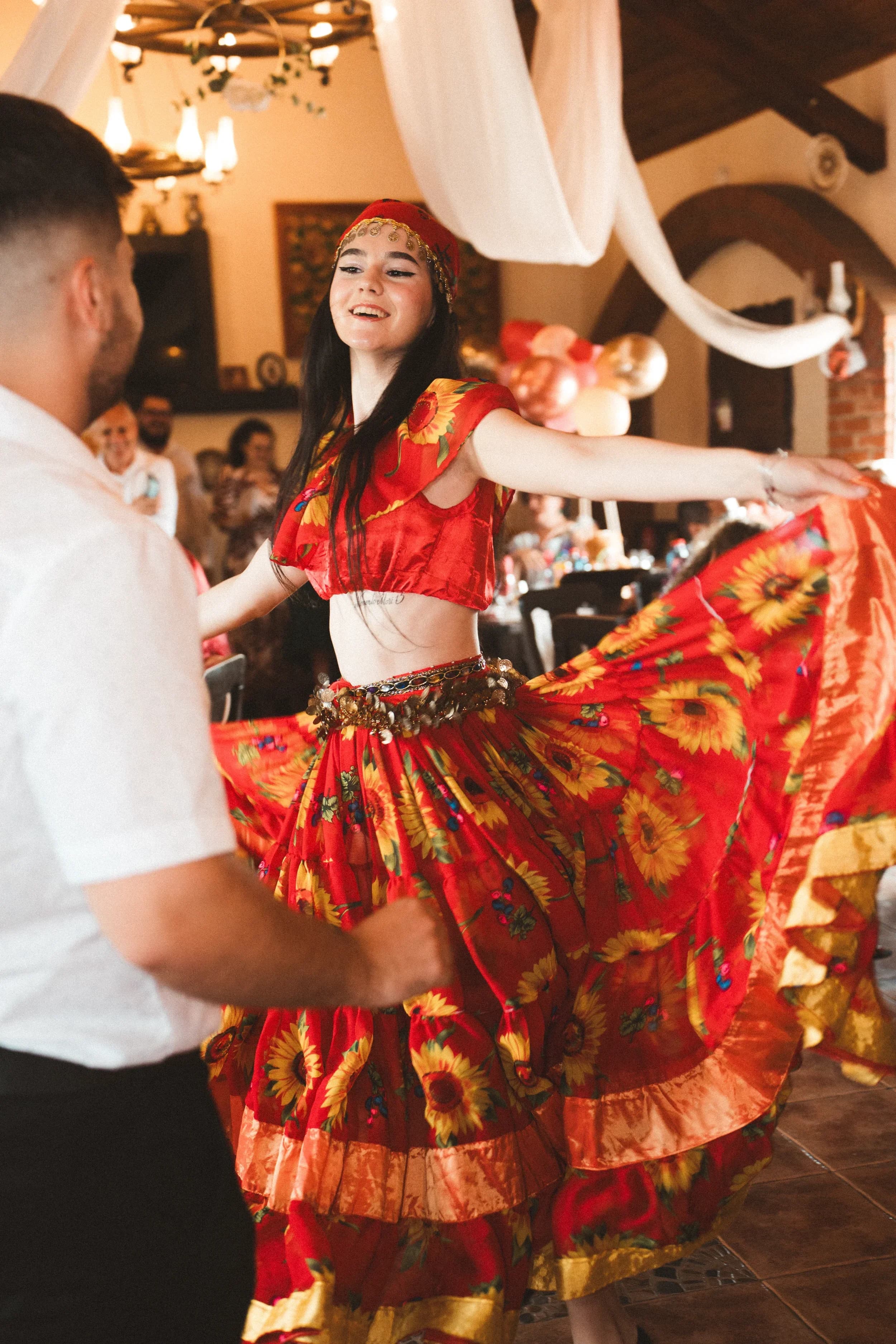 Moment vibrant de dans la o petrecere fotograf botez profesional Brasov Crudu Alexandru CA Photography